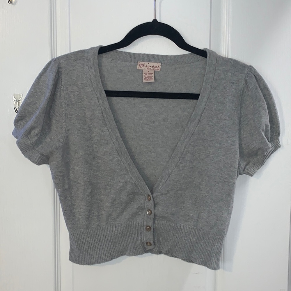 grey tshirt cropper open front sweater with buttons